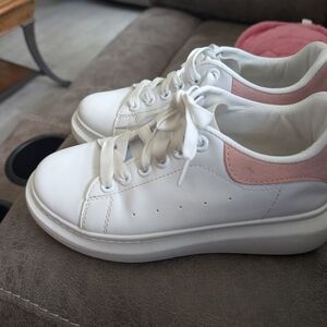Women's White and Pink Sneakers Size 38 Women's 7